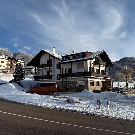 Hotel Garni Edy Даяно Экстерьер фото