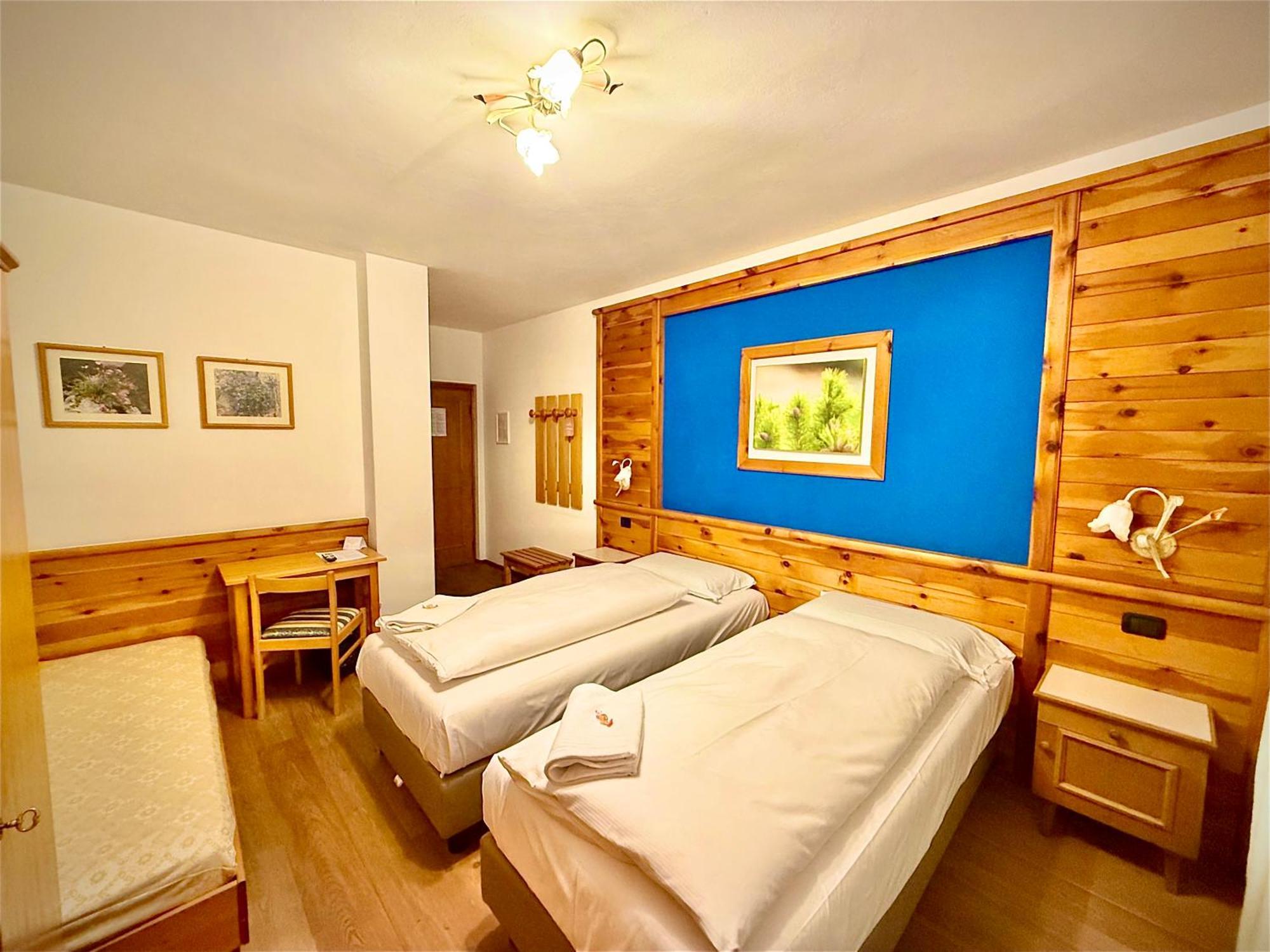 Hotel Garni Edy Даяно Экстерьер фото