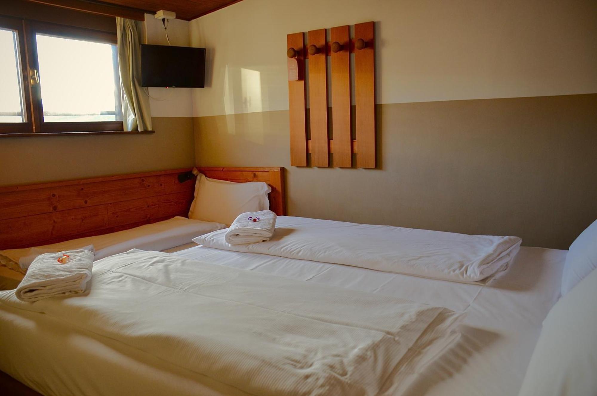 Hotel Garni Edy Даяно Экстерьер фото