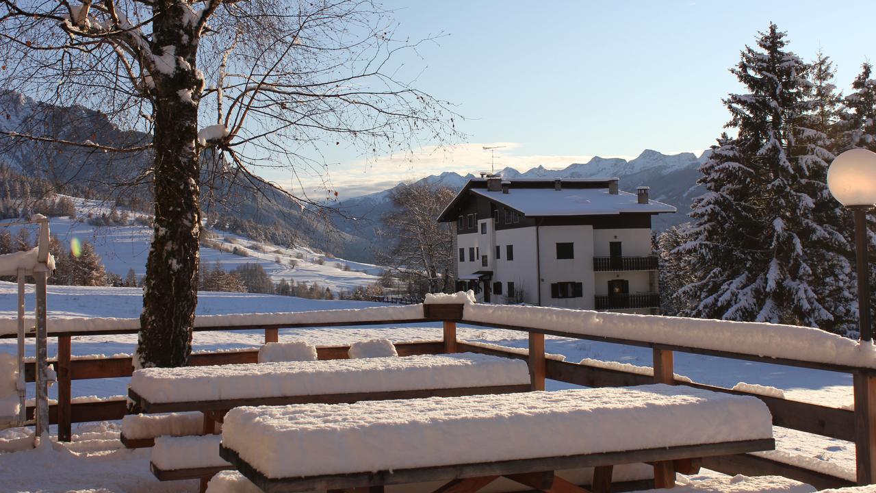 Hotel Garni Edy Даяно Экстерьер фото